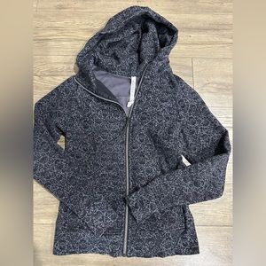 Lululemon womens size 6 floral print hooded jacket